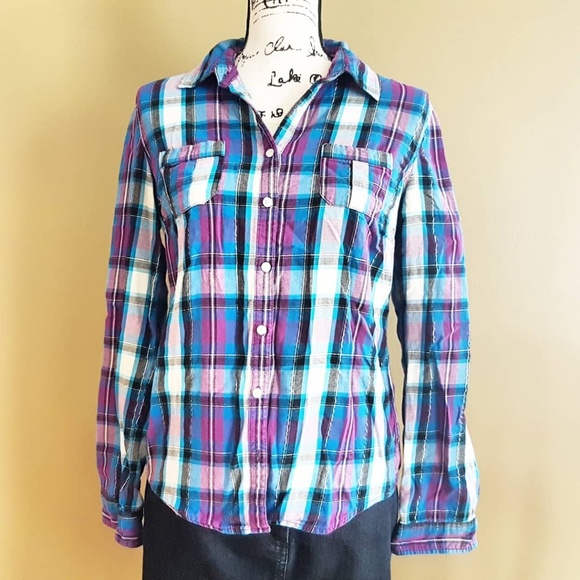 Aeropostale Tops - Aeropostale button-down plaid shirt Purple Blue L
